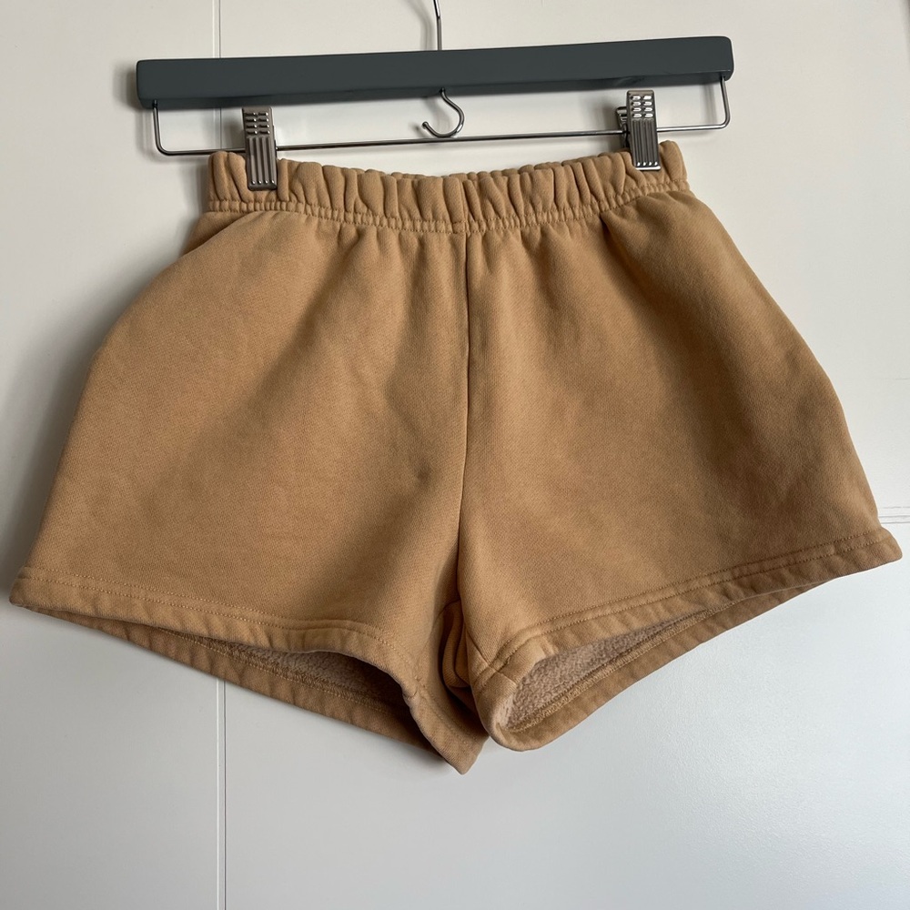 Aritzia TNA Camel Cozy AF Shorts